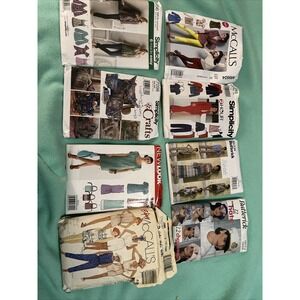 Mixed Lot of‎ 8 Butterick Simplicity Mccalls , Crafts , Hats, Dresses Etc